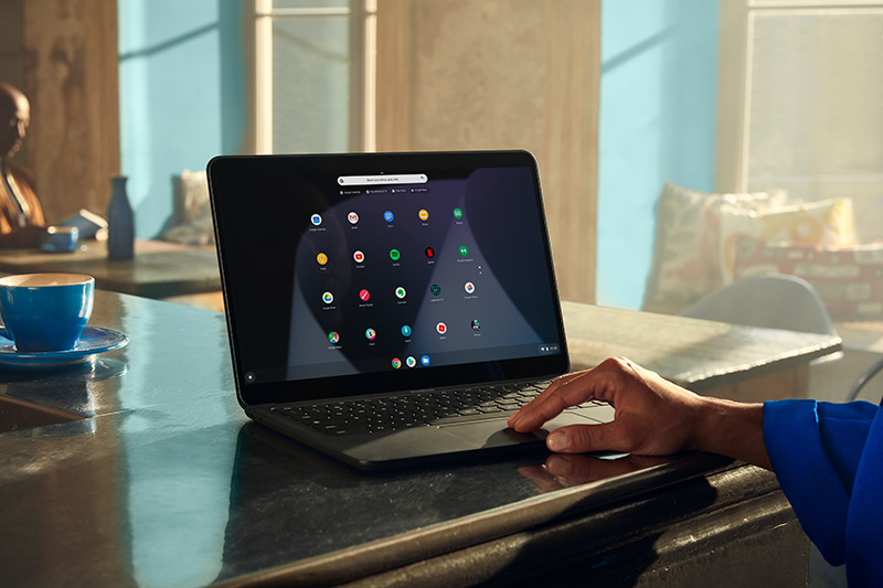 En Chromebook är en snabb, uppdaterad bärbar dator som ger dig allt du behöver för både studier och fritid.
