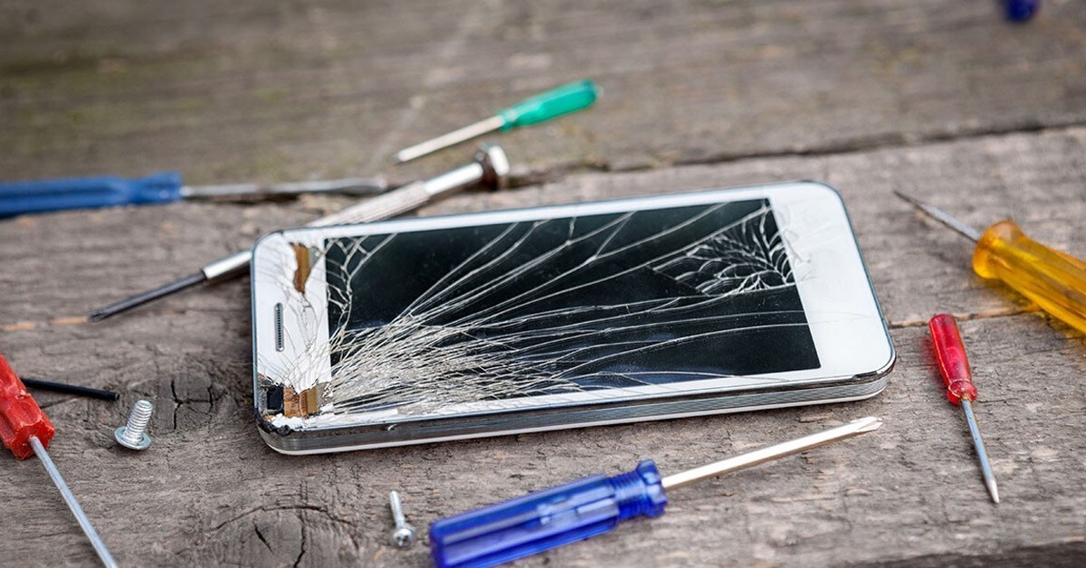 Bra att veta om skärmglaset på din mobil går sönder - Elgiganten