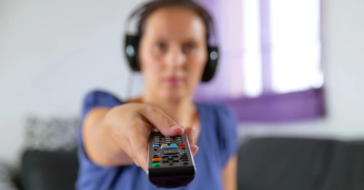 Guide: Trådlösa hörlurar för TV - allt du behöver veta - Elgiganten