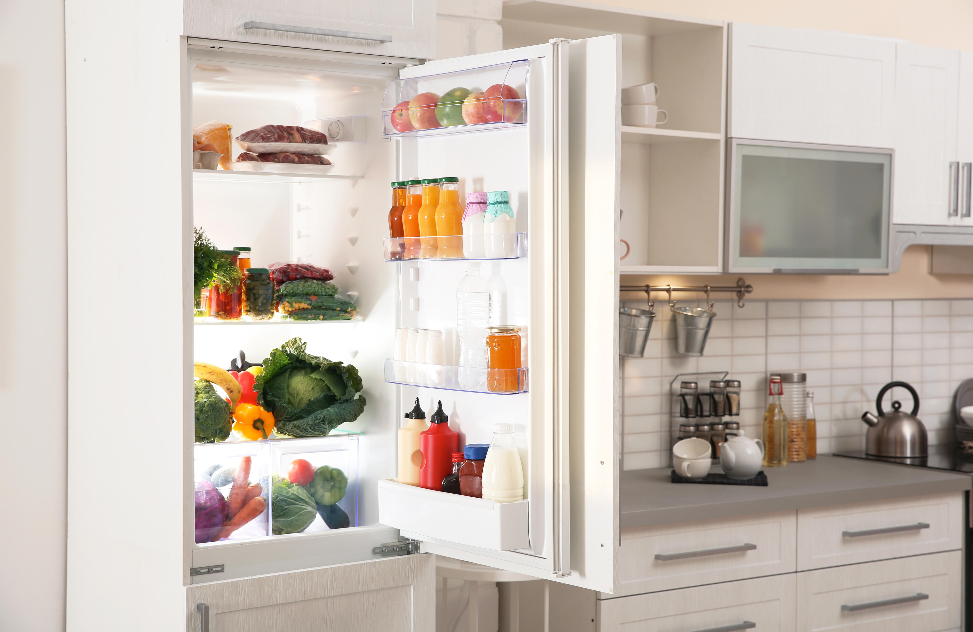 Vad du bör tänka på innan du köper ett integrerat kylskåp - Elgiganten