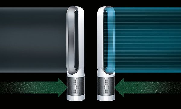 Illustration av två Dyson Pure Cool Tower PP00, en som skickar ut grå luft och den andra sval luft, illustrerad med blått