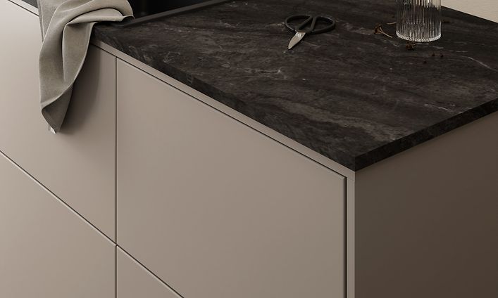 Epoq- Counter tops - aminate Bronze Black